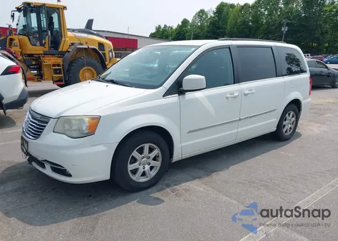2012 Chrysler Town & Country Touring из США, поврежденный, VIN 2C4RC1BG7CR308792